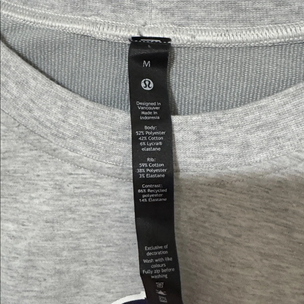 Lululemon sweatshirt - Picture 2 of 9
